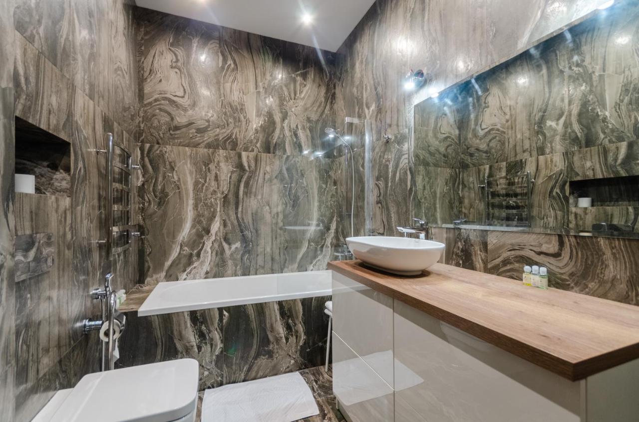 Petrovdom Apartaments 8-188 In Rc Central Park, 7 John Mccain Street Kyiv Exterior foto